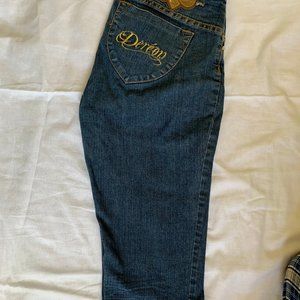 Dereon Jeans